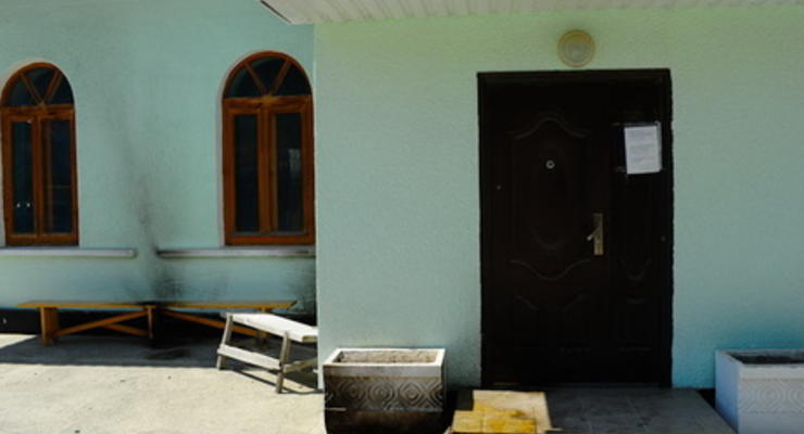 Под Бахчисараем неизвестные лица пытались сжечь крымскотатарскую мечеть