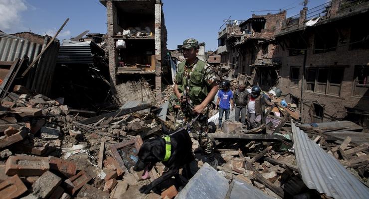 В Непале число жертв землетрясения превысило 4300 человек