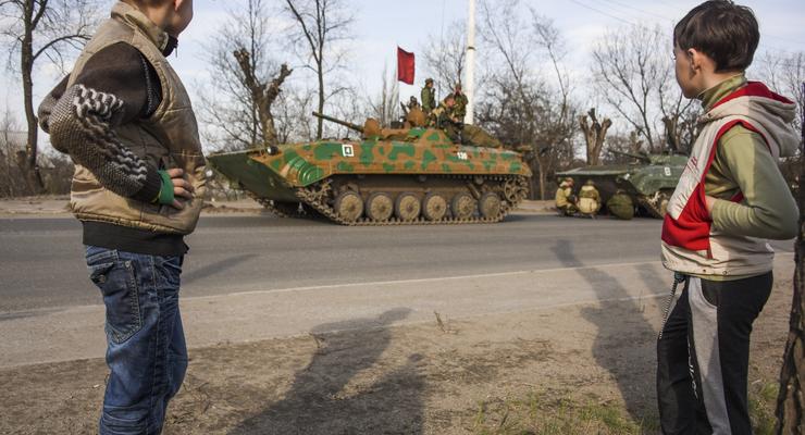 В Луганске находится до шести тысяч российских солдат - активист