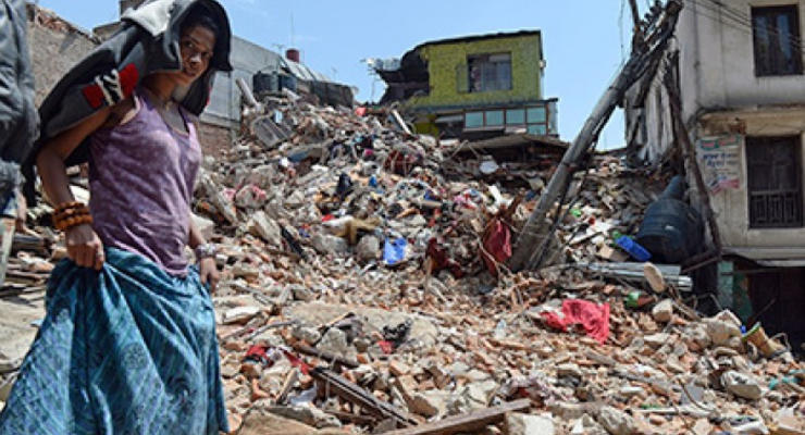 Количество жертв землетрясения в Непале превысило семь тысяч человек