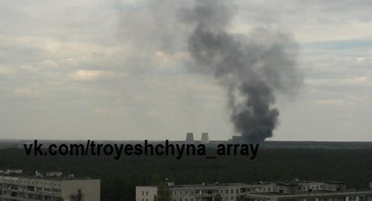 В Киеве на Троещине произошел крупный пожар