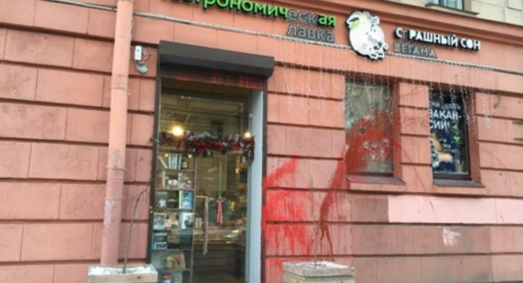В России будут судить веганов, напавших на мясной магазин