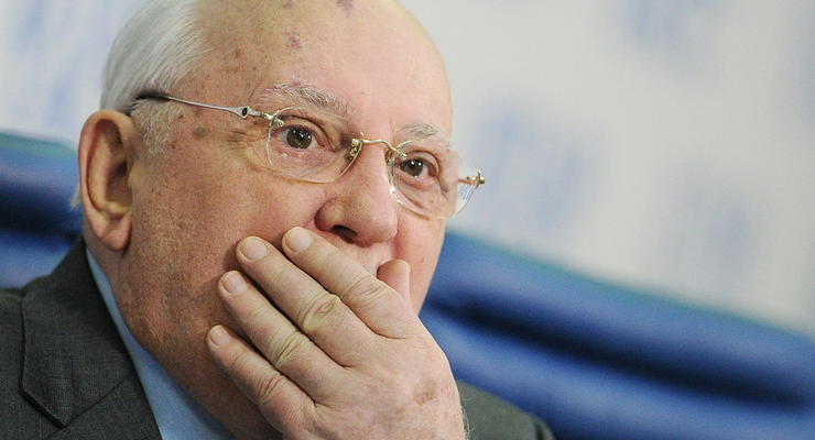 Горбачев: Я выдержал парад, но дальше сил нет