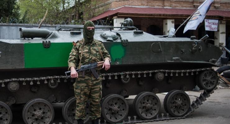 Боевики прячут тяжелую технику в жилых кварталах Донецка - штаб