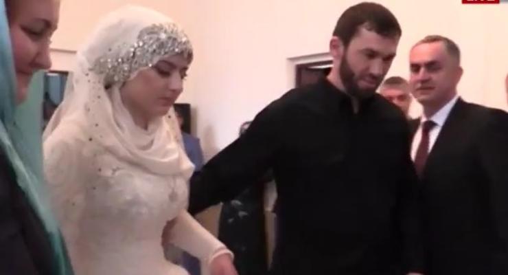 В Чечне состоялась регистрация брака главы РОВД и 17-летней чеченки