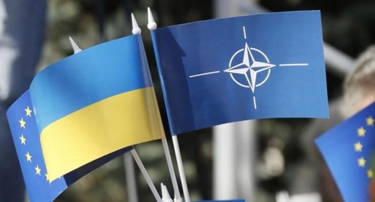 В НАТО признали стремление Украины к членству в Альянсе