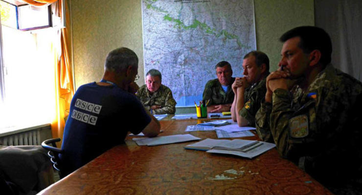 Украина просит ОБСЕ о проверке по фосфорным боеприпасам боевиков