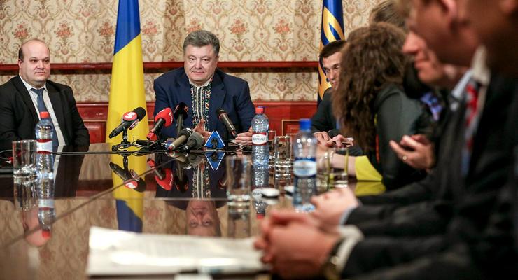 В Риге Порошенко заявил, что недоволен темпами реформ в Украине