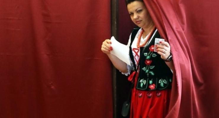 Выборы президента в Польше: Голосование продлили на 1,5 часа