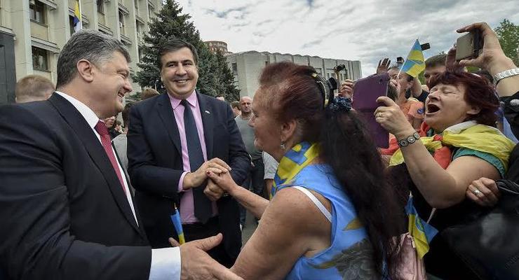 Саакашвили: Я ни под какой группой, мне все вообще "фиолетово"