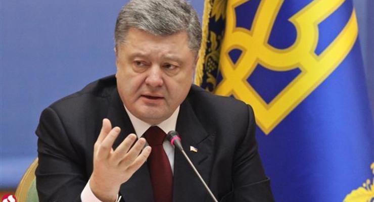 Порошенко обещает провести выборы на Донбассе исключительно по украинским законам