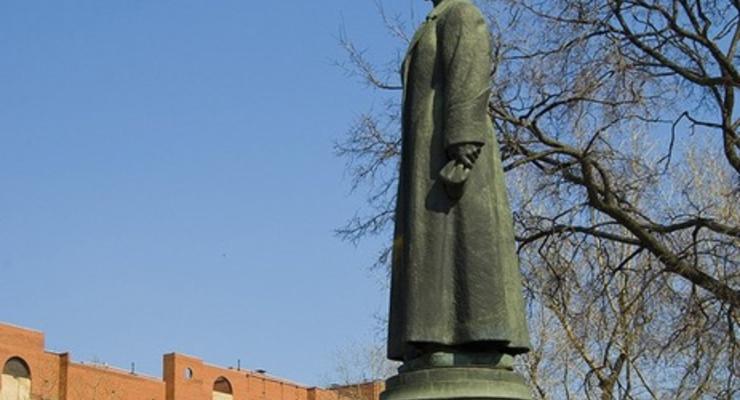 В Москве собираются вернуть памятник Дзержинскому на Лубянку