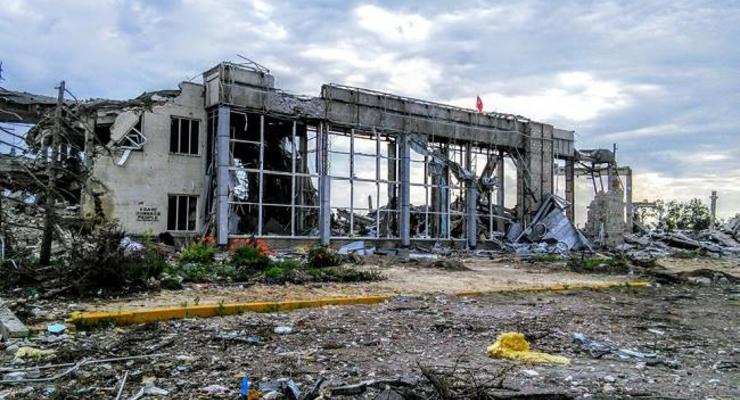Что осталось от разрушенного Луганского аэропорта