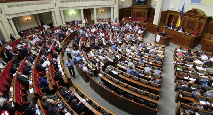 Народные депутаты провалили проект изменений в закон о выборах