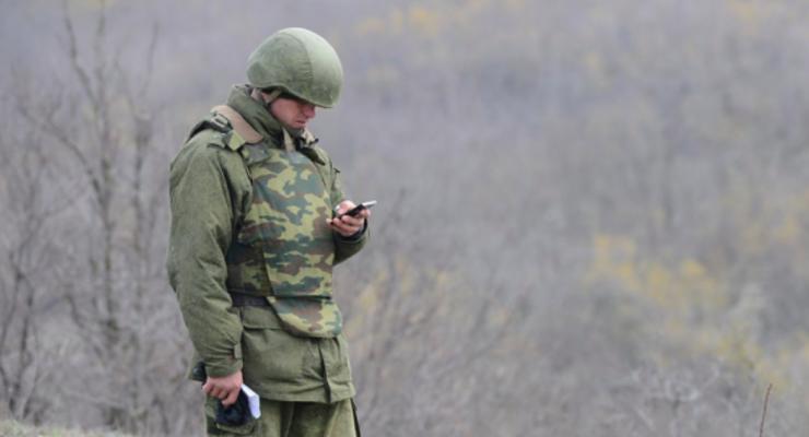 Рада запретила военнослужащим пользоваться мобильными в АТО