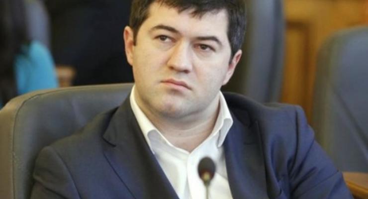 Глава Фискальной службы Насиров не сложил депутатские полномочия