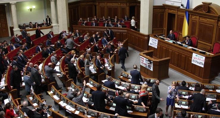 Блок Петра Порошенко: Закон о реструктуризации валютных кредитов будет переголосован