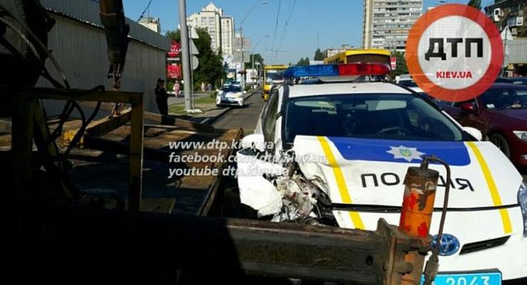 В полиции Киева обещают сделать выводы из ДТП с патрульными авто