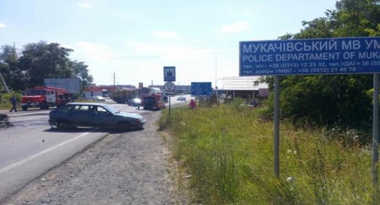 Ситуация в Мукачево стабилизирована - Антон Геращенко