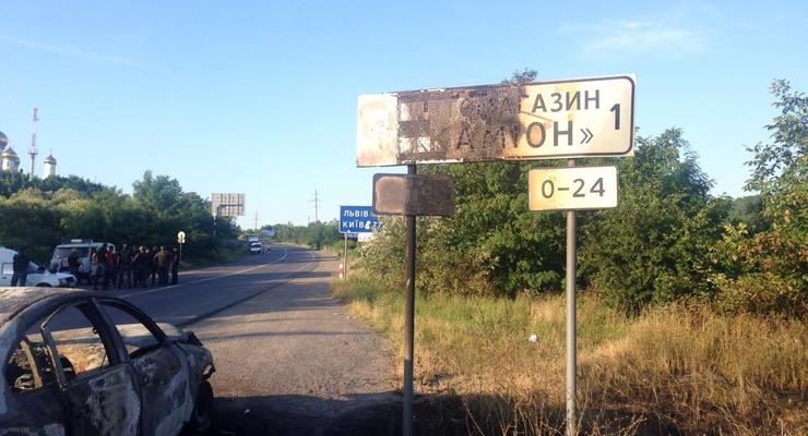 Ярош уже в Закарпатье, штурм окруженных бойцов отложен - нардеп