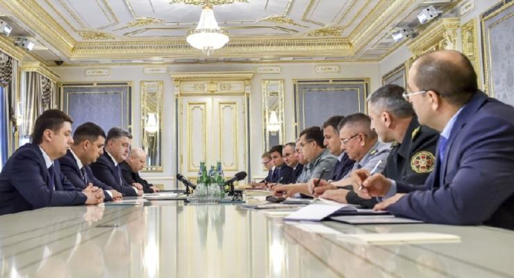 ЧП в Мукачево: Порошенко заявил, что виновным не помогут мандаты