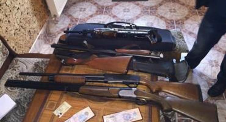 Стрельба в Мукачево: СБУ показала изъятый арсенал оружия