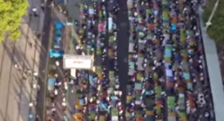 В Москве 160 тысяч мусульман празднуют Ураза-байрам
