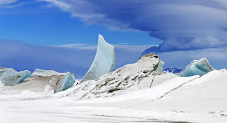 Ученые: За счет прохладного лета 2013 года объем льдов Арктики увеличился