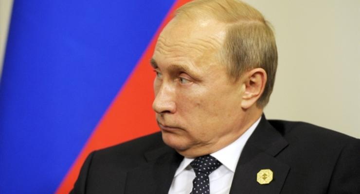 Путин потребовал от Украины вывести силы АТО из-под Широкино