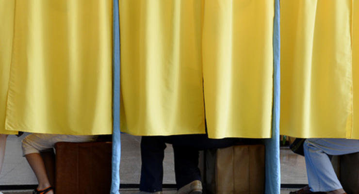 ЦИК: Явка на довыборах в Чернигове на 12.00 составила 16,17%