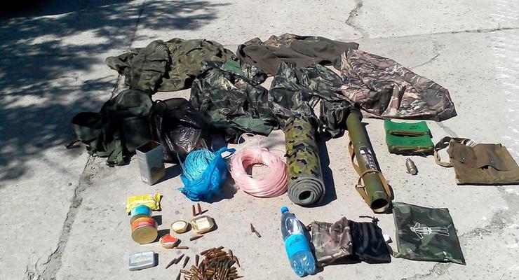 На Луганщине диверсанты бежали от украинских разведчиков, бросив оружие и боеприпасы