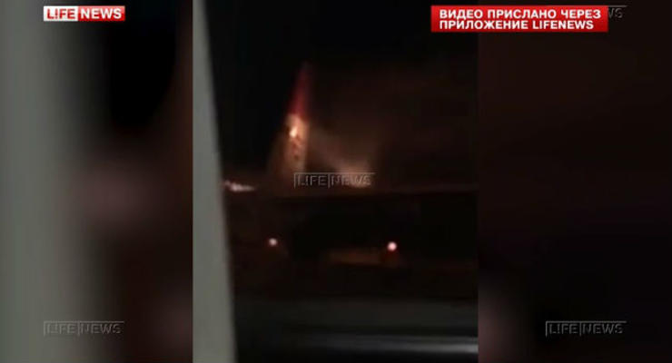 В Симферополе загорелся пассажирский самолет