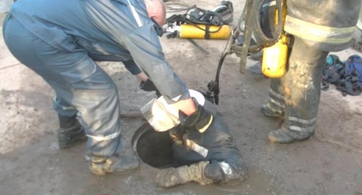 В Харькове четыре человека погибли в канализации