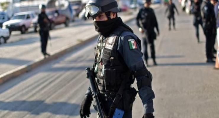 В Мексике убит активист, который занимался поиском похищенных наркомафией студентов