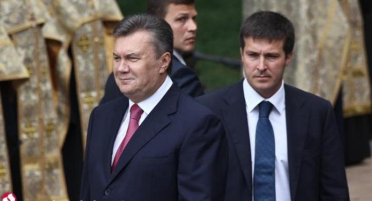 СМИ: Вместо Януковича на допрос в ГПУ пришел его адвокат