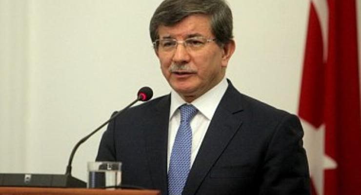 Премьер Турции допускает ввод турецких войск в северную Сирию