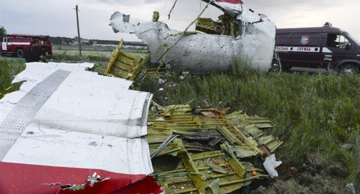 Нидерланды решили пока не рассекречивать документы по MH17