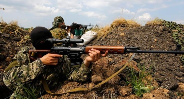 Под Донецком активизировались вражеские снайперы: Карта АТО за 19 августа