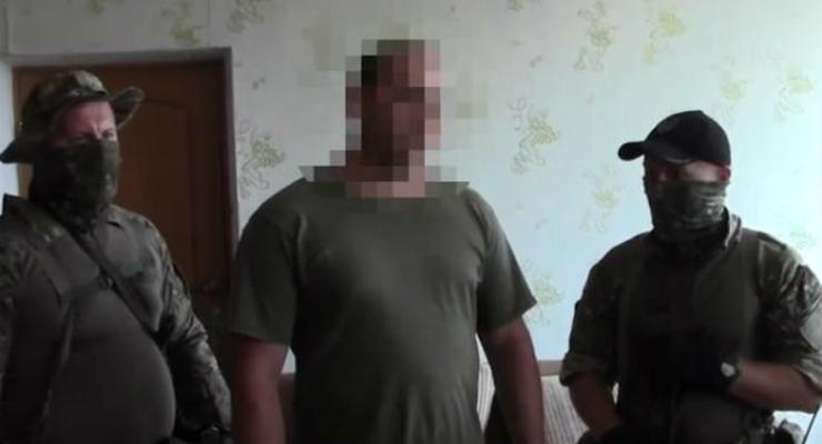 Офицер СБУ задержан по подозрению в контрабанде в зоне АТО