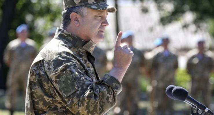 Порошенко: Вероятность эскалации на Донбассе растет с приближением Дня Независимости