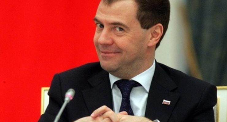 Медведев: На Курилах нам нужна боеспособная войсковая группировка