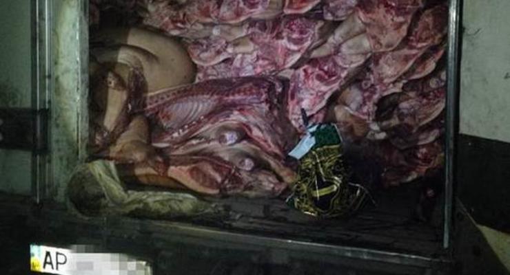 СБУ изъяла под Волновахой 13 тонн контрабандного мяса для ДНР