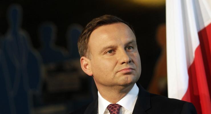 Польша отдает предпочтение украинским беженцам - Дуда