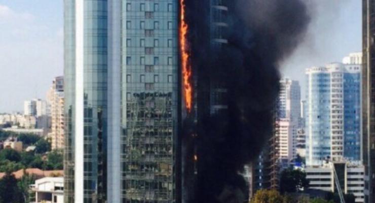 В Одессе горит 22-этажный дом