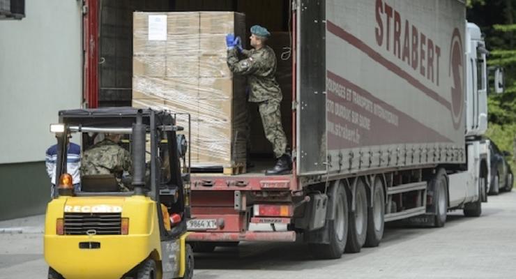 В Польше разоблачили хищения гуманитарных грузов для Украины