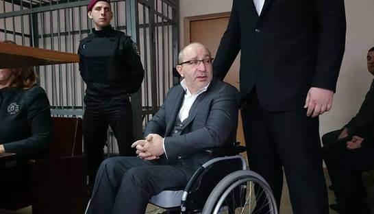 Суд специально затягивает дело Кернеса - Мосийчук