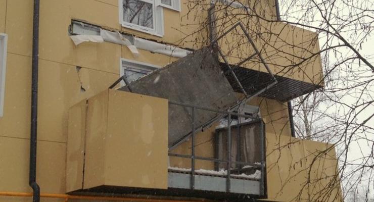 Обрушение балкона казармы в Ивано-Франковской области считают несчастным случаем
