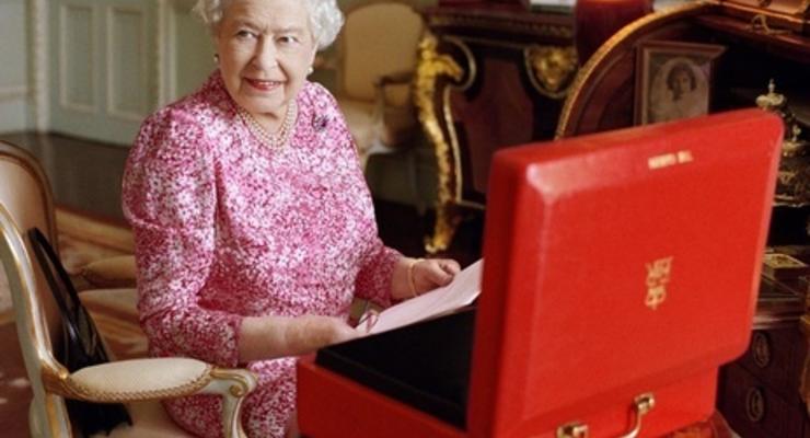 Сегодня Елизавета II побьет рекорд правления монархией