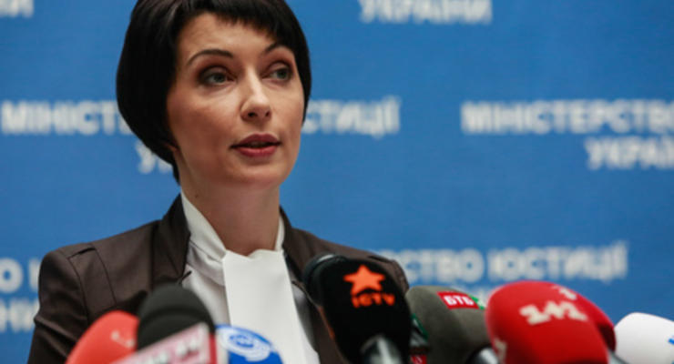 СБУ объявила в розыск экс-министра юстиции Лукаш