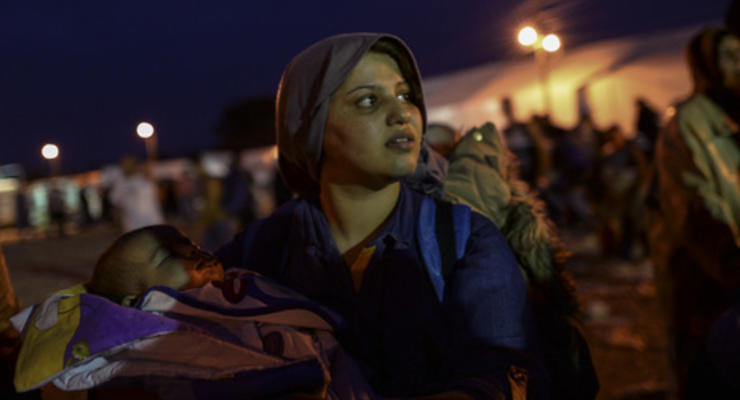 Границу Венгрии 12 сентября пересекли четыре тысячи беженцев